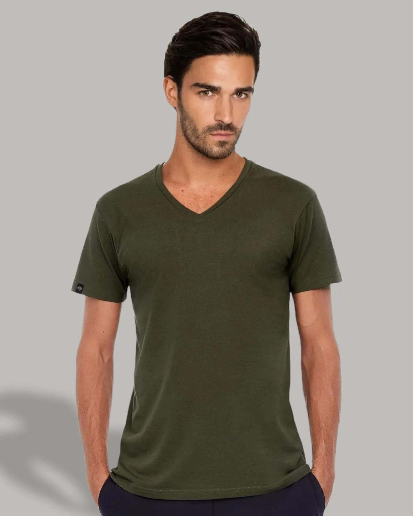 BAC TM044 ― Unisex Bio-Baumwolle V-Neck T-Shirt - Weiß