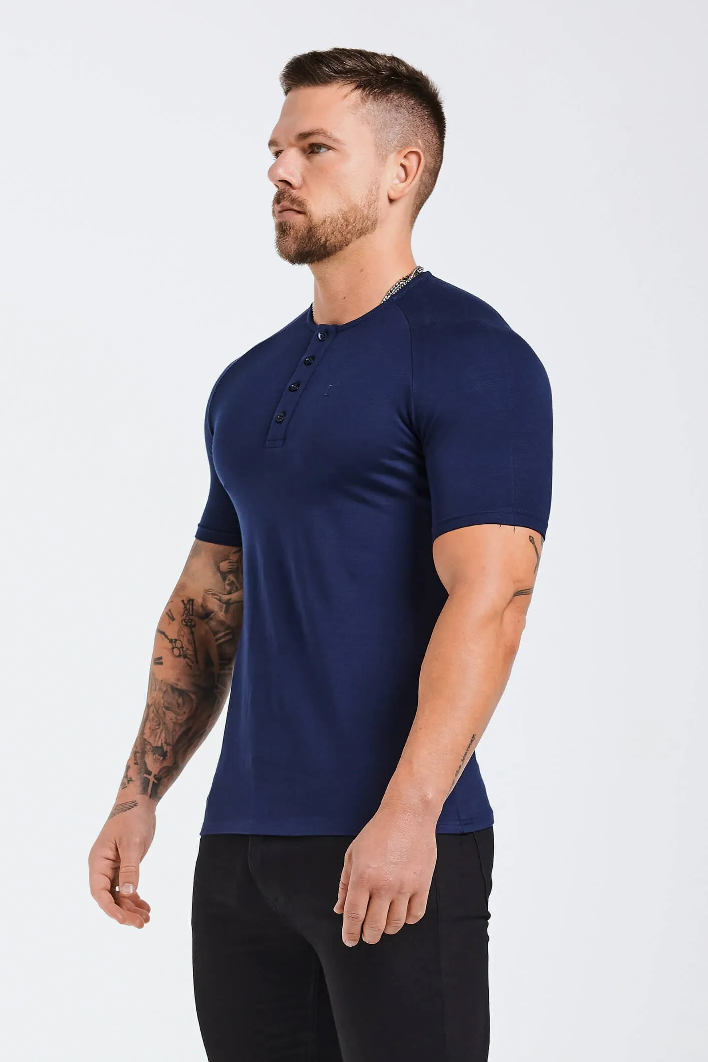 BUTTON FRONT HENLEY TOP - NAVY