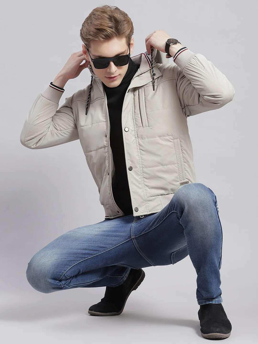 Men Beige Solid Hooded Full Sleeve Jackets