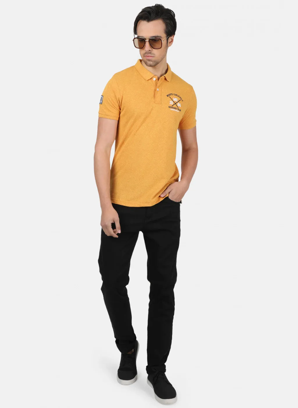 Men Mustard Plain T-Shirts