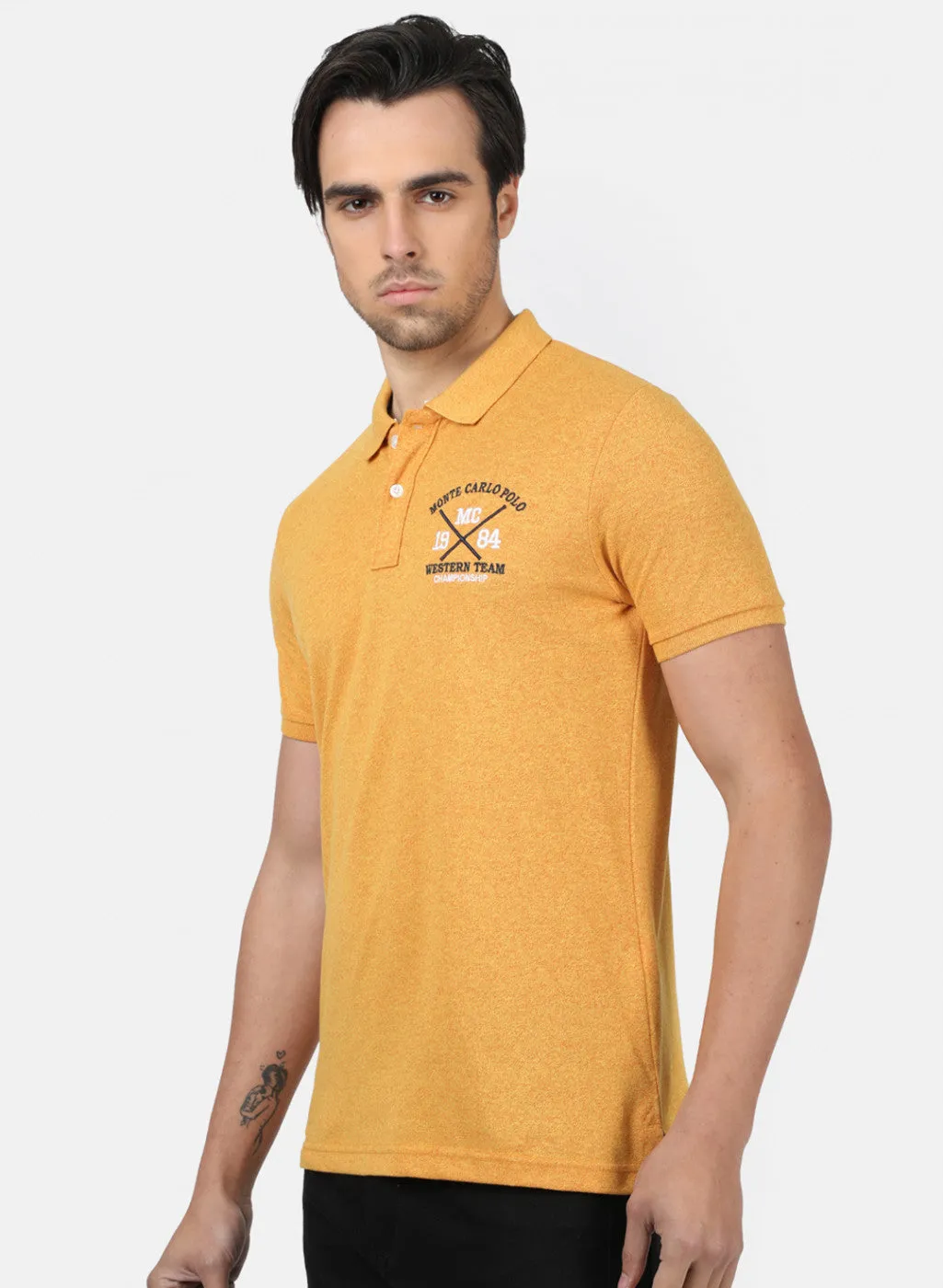 Men Mustard Plain T-Shirts