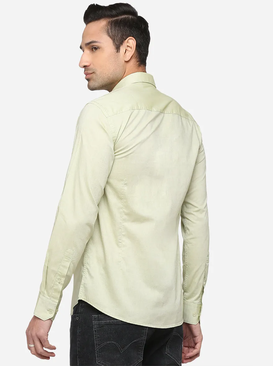 Pear Green Solid Slim Fit Casual Shirt | JadeBlue